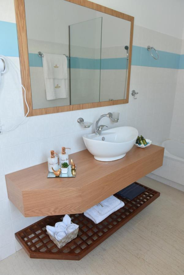 Christianna Luxury Apartments Almirida Extérieur photo